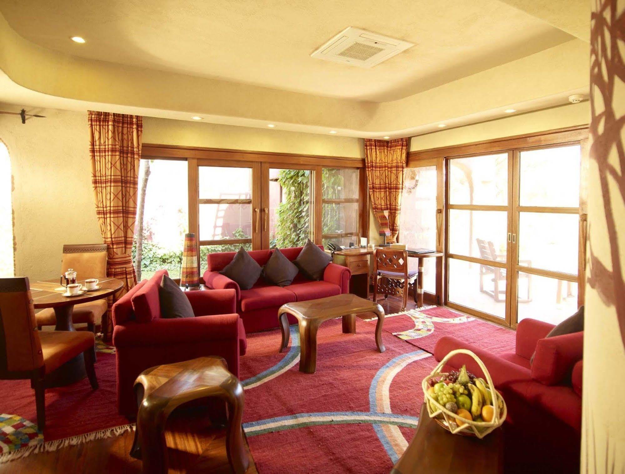 Amboseli Serena Safari Lodge Eksteriør bilde