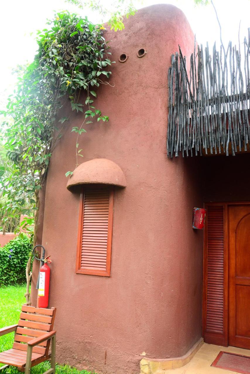 Amboseli Serena Safari Lodge Eksteriør bilde